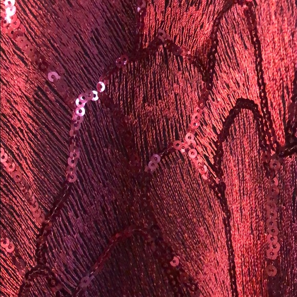 WHBM Red Sequin V Neck Tanktop - Picture 5 of 6